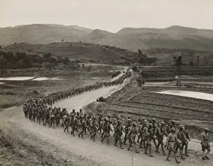 Salween: World War II. Chinese soldiers marching ?