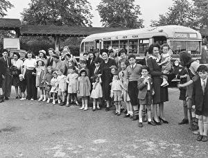 Evacuating: World War II evacuees