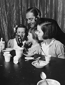 Evacuating: World War II evacuees