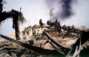 Tarawa: World War II, Marines on Tarawa, 1943. ?