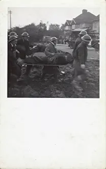 1939 1945: World War II - Removal of casualty