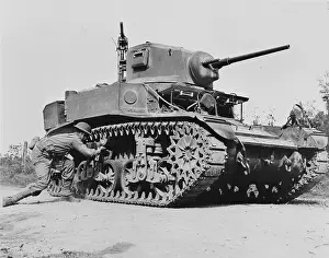 Bogey: World War II, Sergeant Carl Hardy, stalking ?