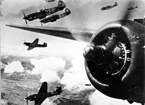 Bomben: World War II - Soviet air raid