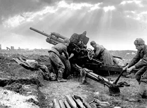 Sombre: World War II - Soviet artillery unit