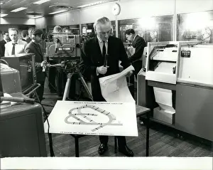 Osullivan: World's first electronic horse race, University of London