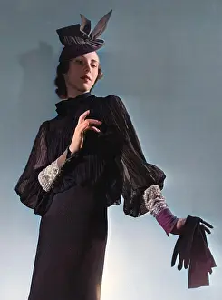 Terminating: WORTH BLOUSE 1930S