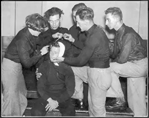Brylcreem: WOUNDED FASCIST 1930S