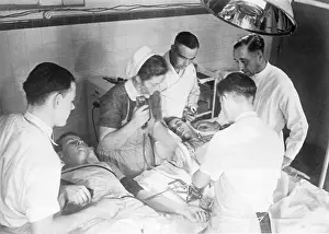 Transfusion: Wounded in the Second World War in a military hospital