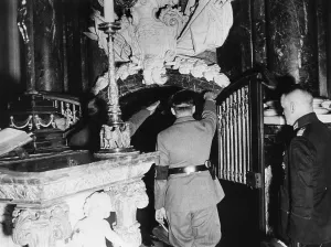 Continuity: Wreath laying of the NSDAP at the grave of Frederick the