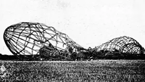 Zeppelins: The wreck of the German zeppelin L 33, 1916