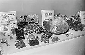 Wrecks: Wreckage of American aircraft