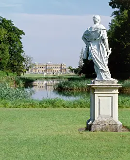 Wrest: Wrest Park House and Gardens