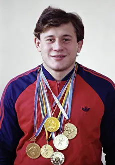 Wrestling: Wrestler Sanasar Oganisyan, 1982