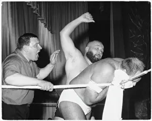 Hitting: WRESTLING MATCH