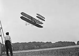 Contracted: Wright's airplane in Army trial flights ?
