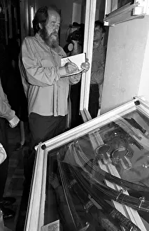 Aleksandr: Writer Aleksandr Solzhenitsyn, 1994