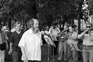 Aleksandr: Writer Aleksandr Solzhenitsyn returns to Russia, 1994