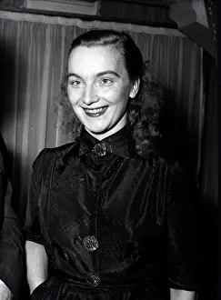 Verite: Writer Christine Arnothy 1930 -
