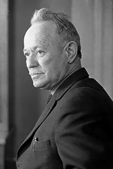 Sholokhov: Writer M. Sholokhov