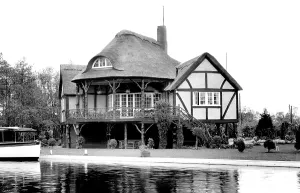 C1940: Wroxham, Bure Court c1940