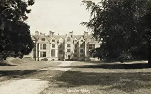 Jacobean: Wroxton Abbey