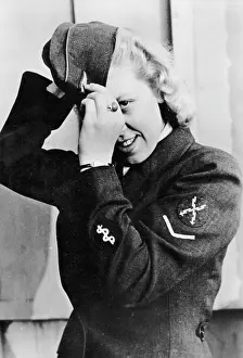 Blitzmadchen: WW II - women at the front 1943