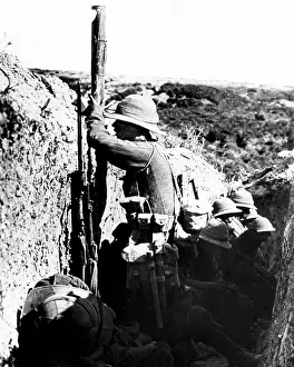 Periscope: WW1 Dardanelles, using periscope in a trench