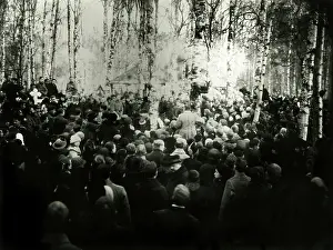 Boost: WW1 - Eastern Front - Morale-Boosting Meeting for Russians