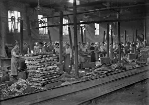 Shrapnel: WW1 - Group of manual workers in a factory - Shrapnel