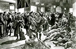 Packages: WW1 - Troops returning to front, Victoria Station, London
