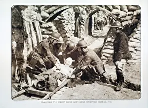 Stretchers: WW1 - Wounded soldier on stretcher at first aid post