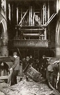 Hallows: WW2 - The bombing of All Hallows by the Tower, London