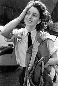 Airwoman: WW2 - British Air Transport Auxiliary Pilot