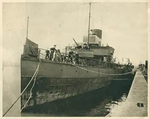 Doone: WW2 British Paddle Steamer