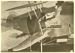 Simulate: WW2 - R.A.F. Cadet In A Link Trainer