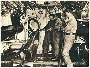 Crewmembers: WW2 Submarine Torpedo Loading