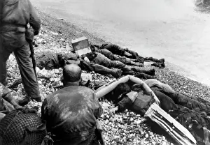 Omaha: WW2 - U.S. Army - Omaha Beach - Normandy