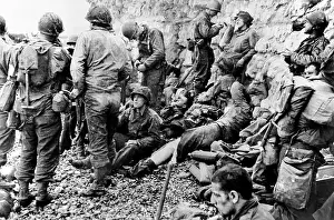 Omaha: WW2 - U.S. Army - Omaha Beach - Normandy