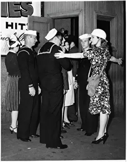 Hardhat: WW2 - World War Ii - Usa