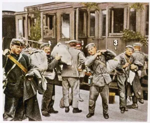 Disembark: WWI/GERMANS RETURN HOME