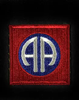 82nd: WWII - emblem - insignia