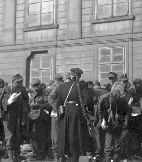 Kveten: WWII Prague May 1945, German POWs