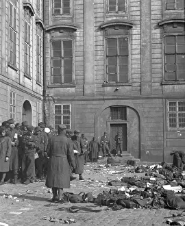 Kveten: WWII Prague May 1945, German POWs