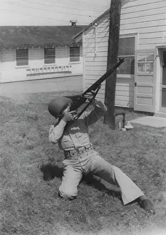 389th: WWII - soldier - army