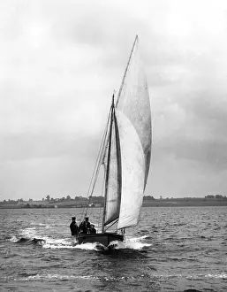 Stour: YACHTING ON THE STOUR