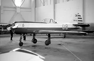 Hullavington: Yakovlev Yak-18PM 08