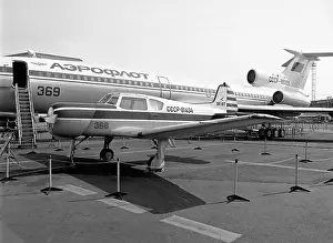 Cyrillic: Yakovlev Yak-18T SSSR-81434
