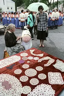 Articles: Yaroslavl lace-maker