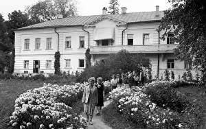 Distinguished: Yasnaya Polyana, 1960