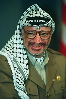 P.l.o: Yasser Arafat